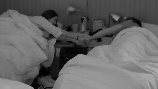 La sorpresiva propuesta de Martín Salwe a Emily Lucius en El hotel de los famosos