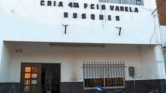 Le prometió a su hija que irían de compras a un shopping pero la llevó a un albergue transitorio para abusar de ella