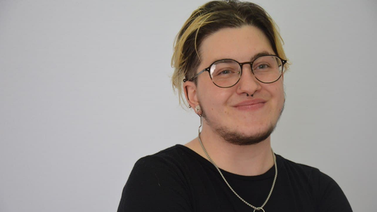 El relato de un joven trans: Tenía mucho miedo, pero decidí inyectarme hormonas y hoy me siento yo mismo