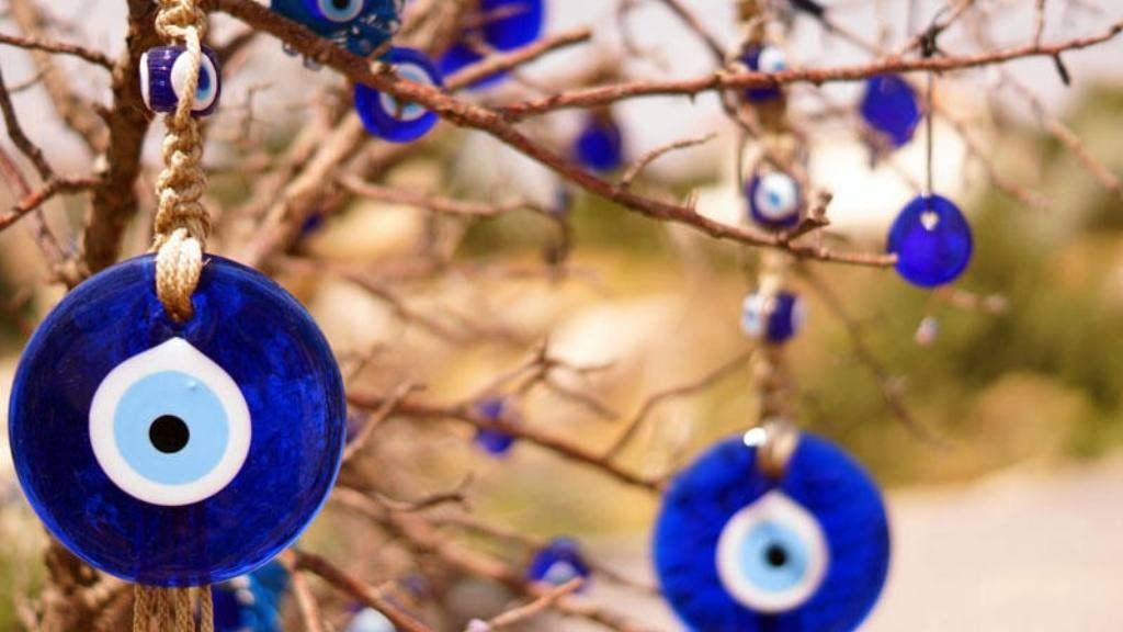 Jesús, la energía, el mal de ojo y el Diablo ¿En qué creen los argentinos?