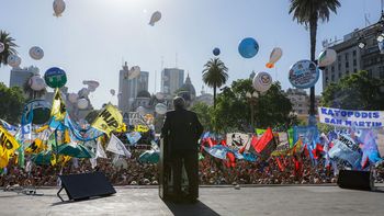 Alberto Fernández ordenó congelar las peleas internas en el oficialismo hasta firmar con el Fondo