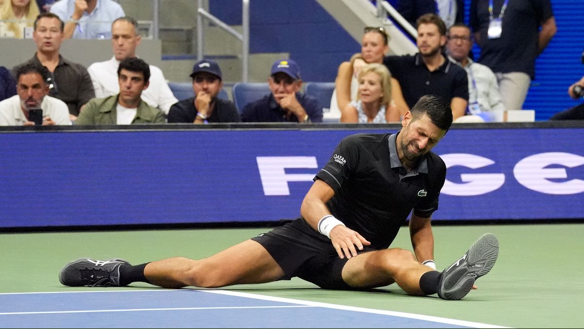 Vómitos, calambres y dolores de todo tipo. A todo eso debió enfrentar Djokovic en su partido frente a Navone en el US Open (Foto: Reuters).