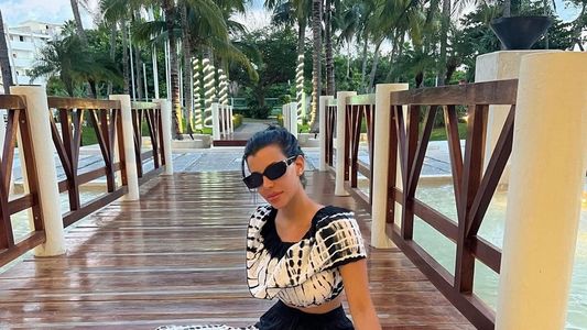 Las sensuales vacaciones de Charlotte Caniggia con su misterioso novio