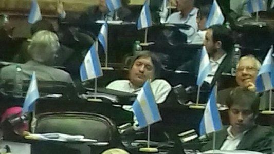 A preparar la camita: con viento a favor, el Presupuesto se vota recién a las 4 AM