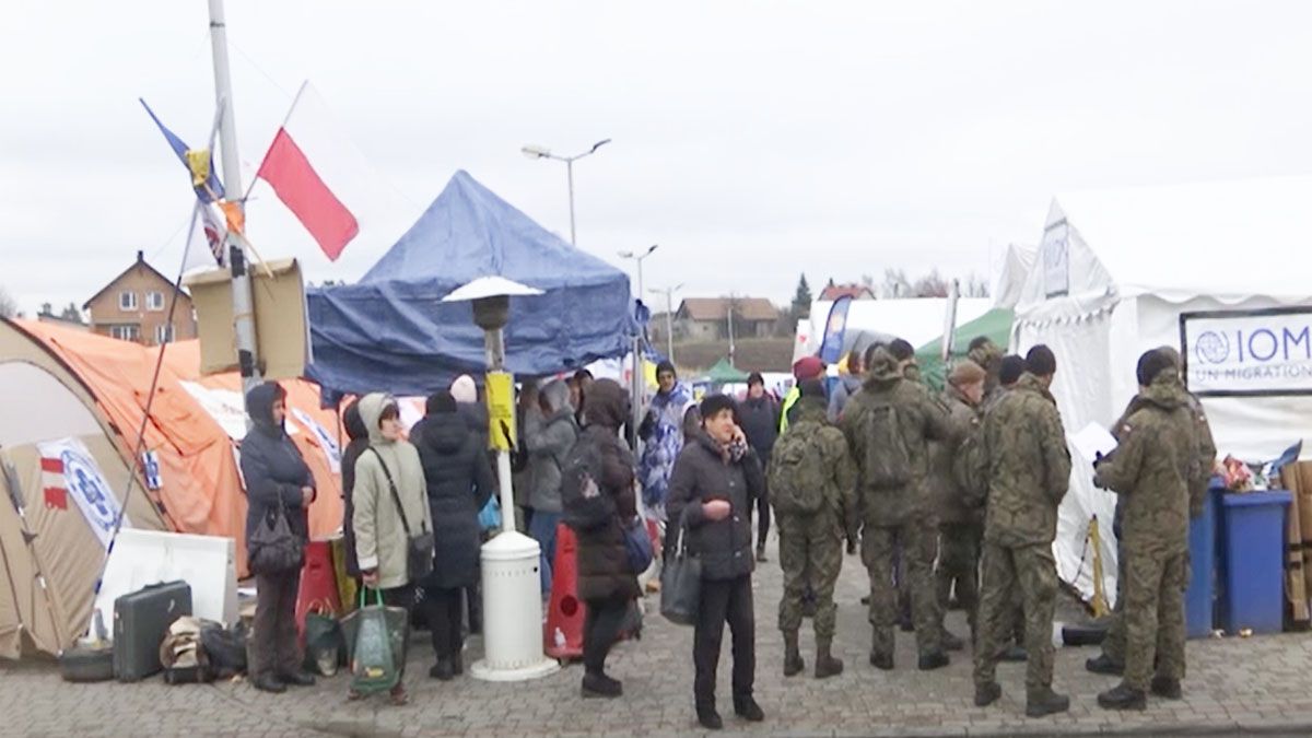 Polonia recibe la mitad de los refugiados de Ucrania (Foto: AP)  