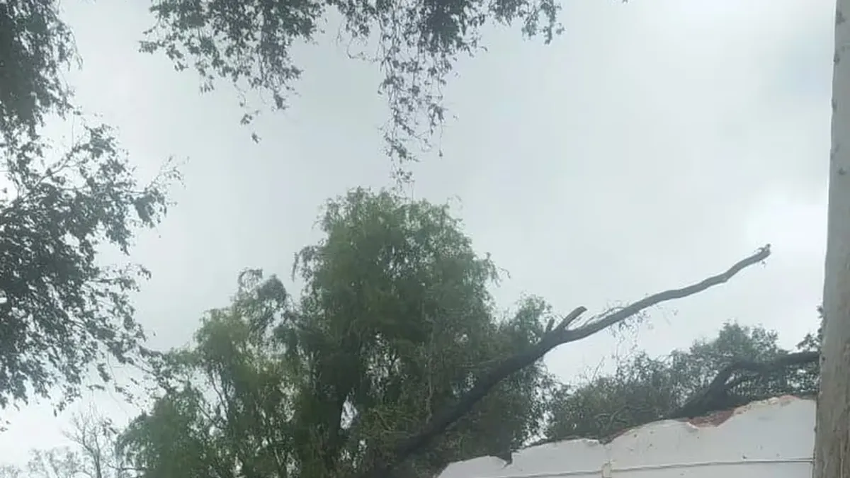 Algunas casas detruidas en el interior de la provincia de Buenos Aires. (Foto: Infobae)