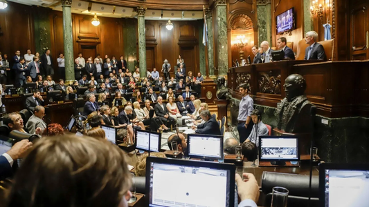 Coparticipación: el gobierno porteño seguirá cobrando el impuesto a las tarjetas de crédito mientras siga el conflicto con Nación