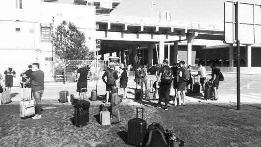 Luego de la suspensión del partido y la tensión en Chile, Defensa y Justicia embarcó hacia Buenos Aires