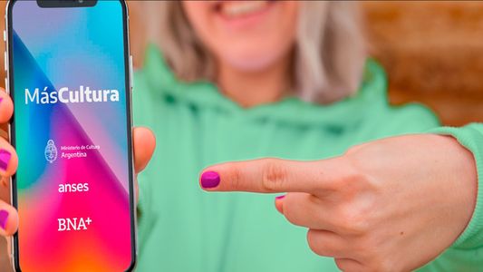 ANSES Programa Más Cultura: cómo acceder a un crédito de $5000 y descuentos en cine y teatro