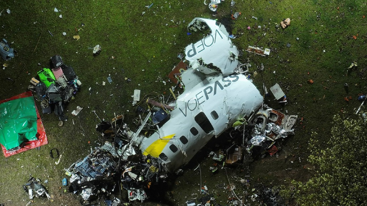 Recuperaron Los Datos De Las Cajas Negras Del Avión Que Se Estrelló En ...