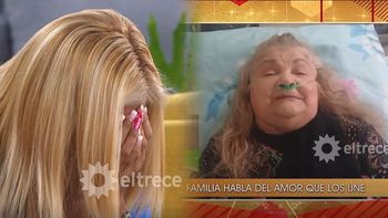 Desconsolado llanto de La Bomba Tucumana al ver a su mamá: Era un toro y de repente se enfermó