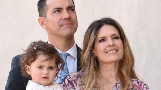 Isabel Macedo, Juan Manuel Urtubey y la hija de ambos, Belita, se fueron a vivir a España