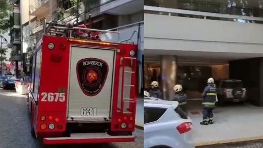 Susto en Belgrano: un ascensor cayó desde el piso 10 con cuatro personas adentro