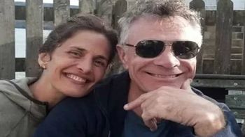Dom Phillips, británico, vivía hace 15 años con su esposa brasileña, Alessandra Sampaio (Foto: Gentileza Folha de Sao Paulo)