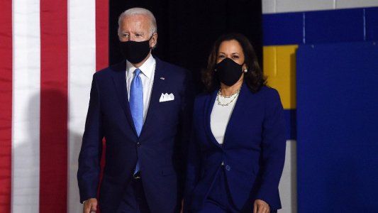 Biden se presentó junto a Kamala Harris como la fórmula para poner a Estados Unidos de pie
