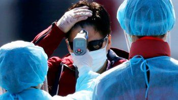 Coronavirus: la OMS alertó que los curados podrían contagiar tras recuperarse
