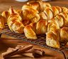 Medialunas caseras: la receta tradicional para animarse a hacer en casa