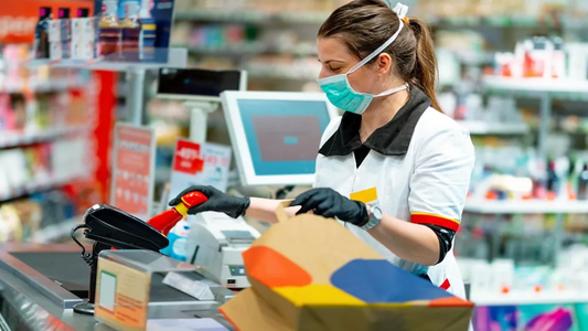 Los empleados de comercio cerraron su paritaria con un aumento de casi el 60%