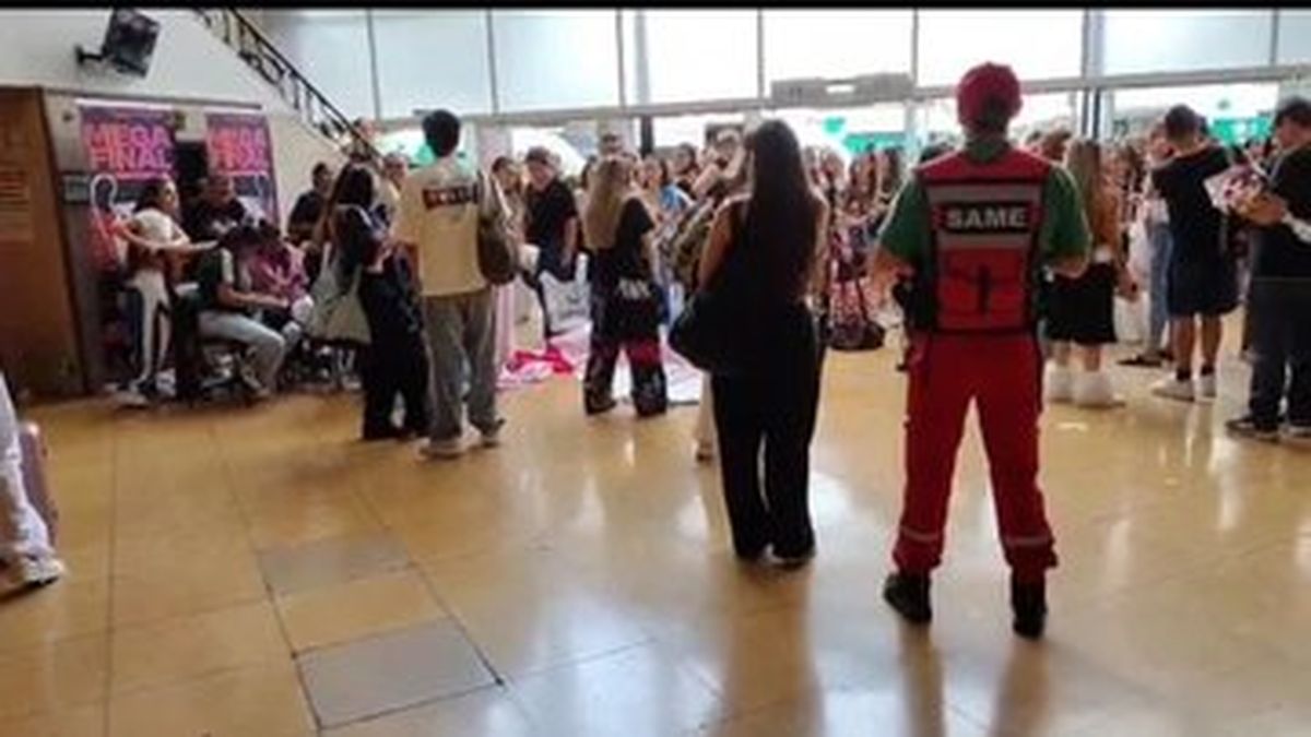 Caos en un teatro de Flores: varios chicos se descompensaron en plena muestra de danza