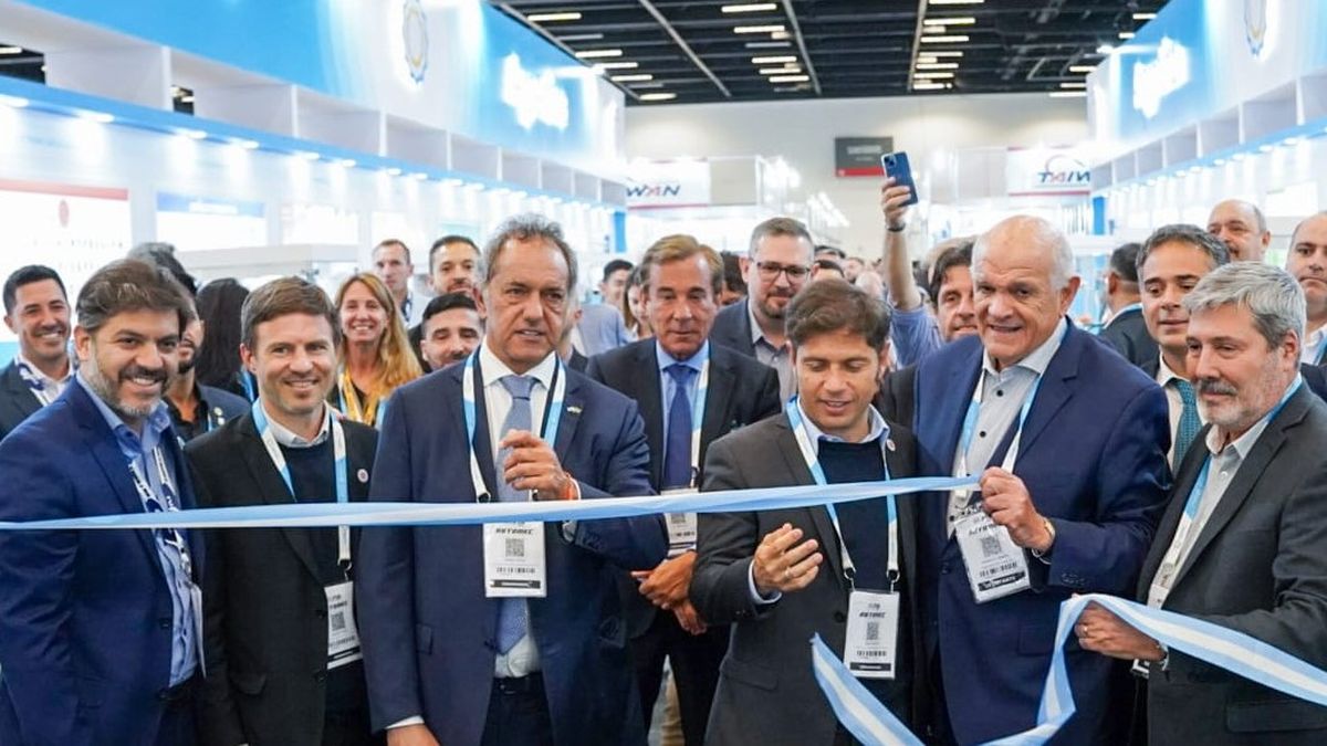 Daniel Scioli y Axel Kicillof se mostraron juntos en Brasil.&nbsp;