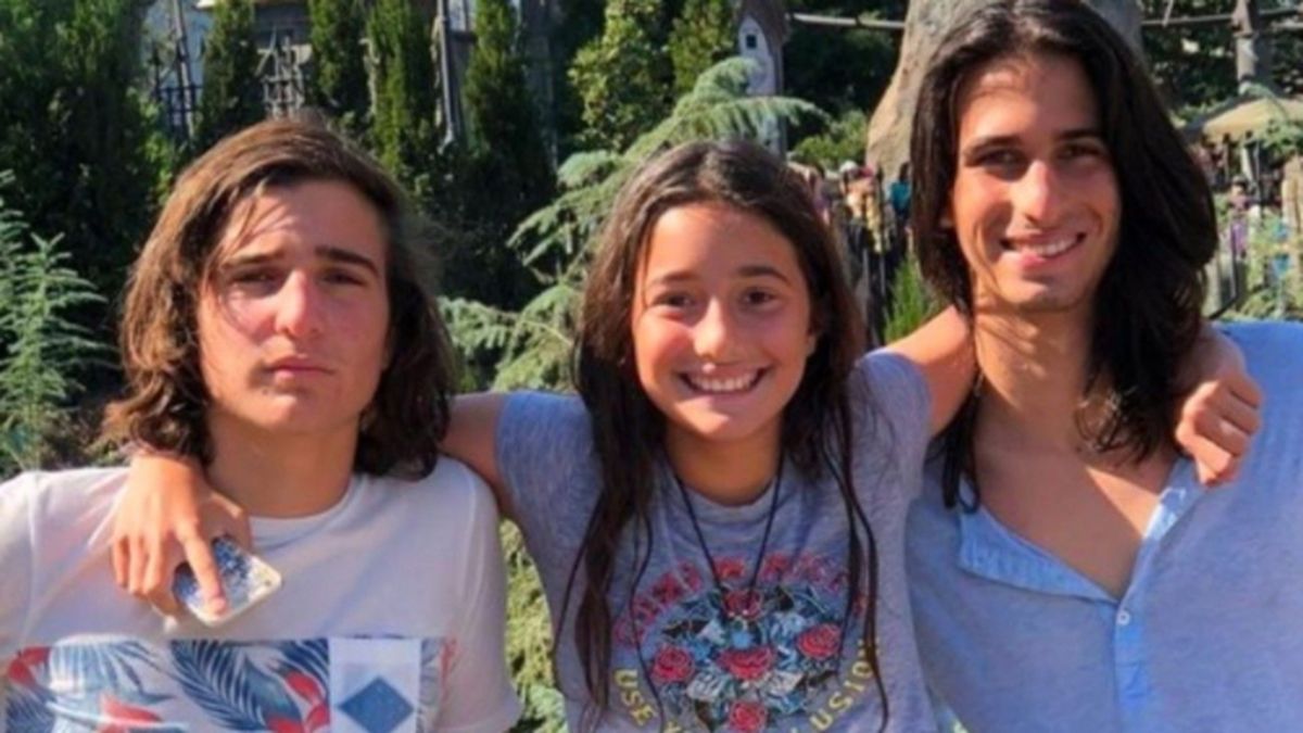 Valent&iacute;n, Azul y Franco son los tres hijos que dej&oacute; Romina Yan al momento de su fallecimiento. Son la debilidad de los abuelos Gustavo Yankelevich y Cris Morena.&nbsp;