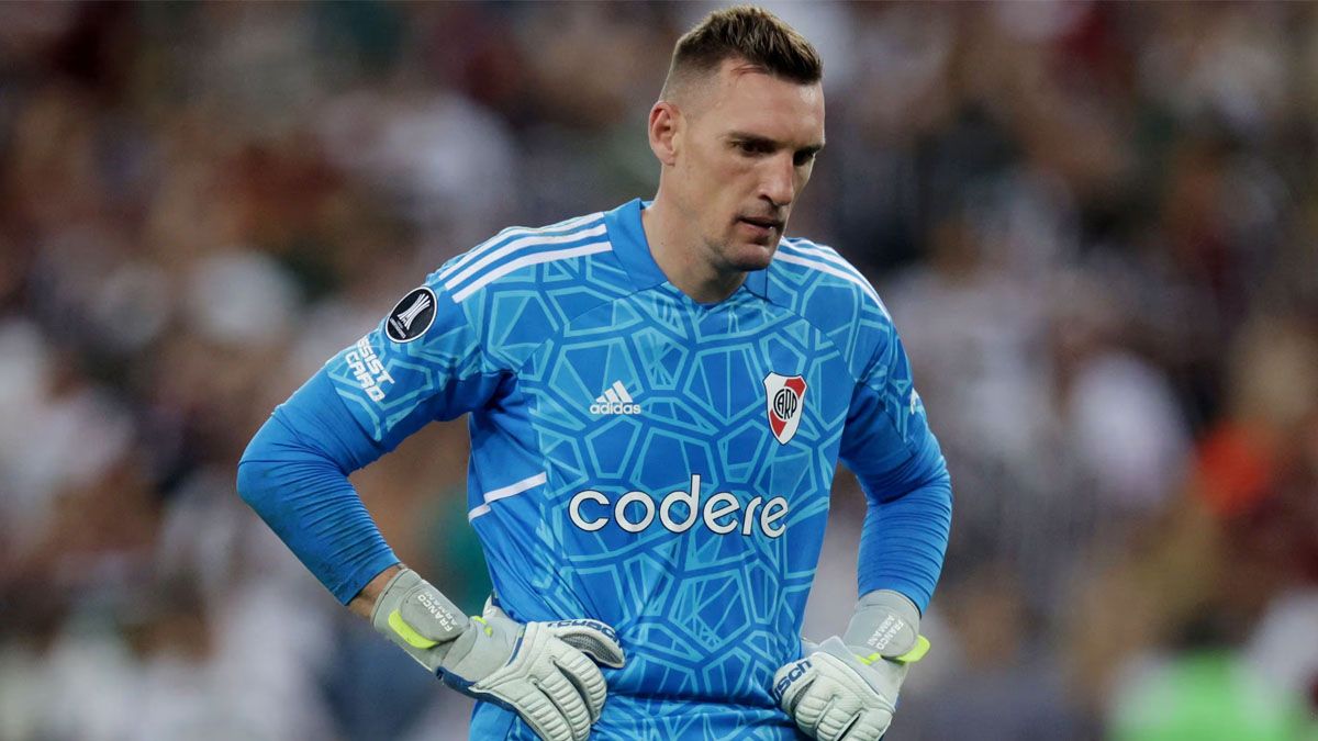 Atención, Armani: el arquero que busca River para ¿reeplazar? al campeón del mundo