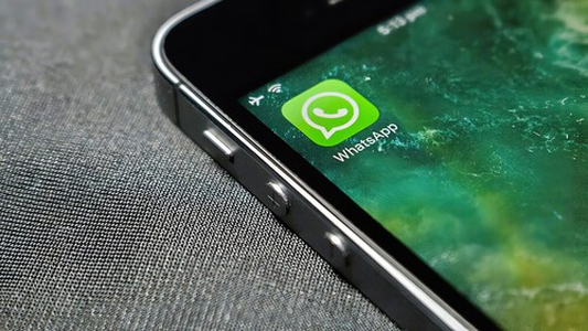 WhatsApp tiene nueva apariencia en los iPhone: de qué se trata y cómo obtenerla