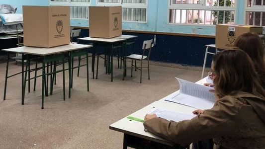 Elecciones 2023: qué pasará con las clases el lunes tras las PASO