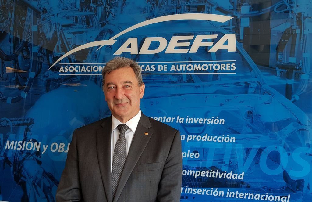 Cambio de autoridades en ADEFA