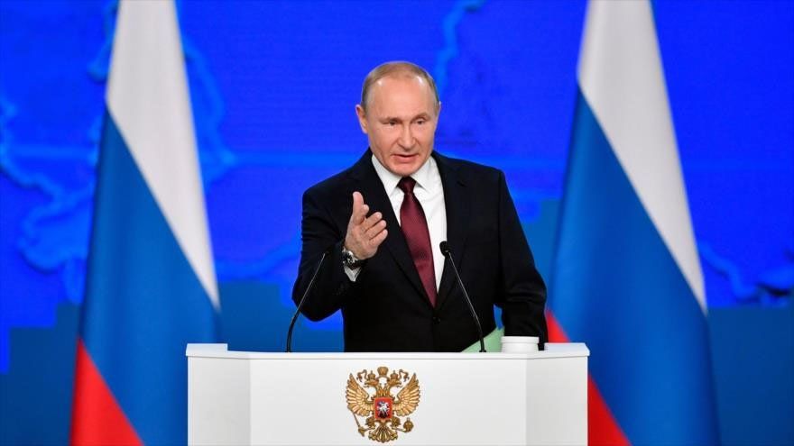 La polémica frase de Putin para rechazar el matrimonio homosexual: No habrá papá uno y dos, habrá papá y mamá