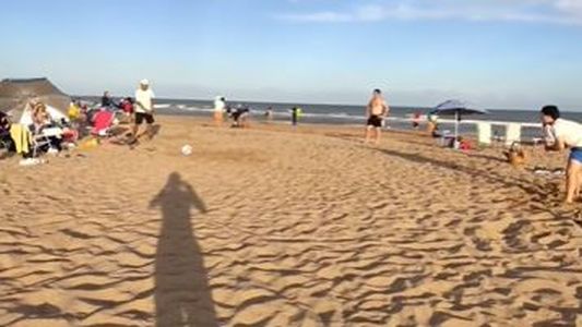 Video: un churrero le jugó una tanda de penales a una familia por una docena