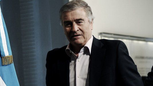 Familiares de tripulantes del ARA San Juan buscan denunciar penalmente Aguad “por abandono de persona”