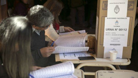 Custodiar los votos: fiscales entrenados, matemáticos especialistas en elecciones, sistemas encriptados de información y bunkers secretos
