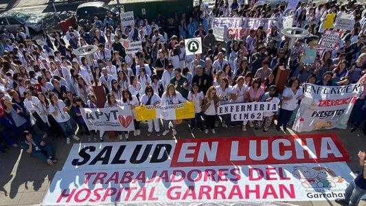 Paro de 48 horas en el Hospital Garrahan: movilización, ruidazo y pedido especial a Caputo