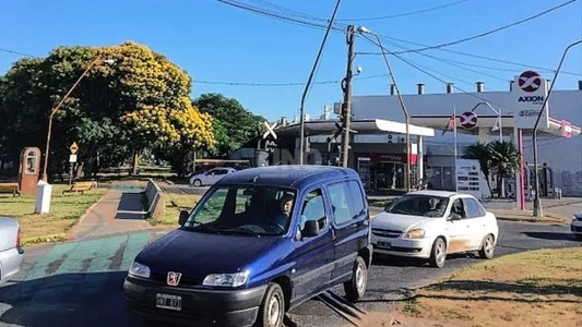 Dos policías intentaron abusar sexualmente de una mujer y le pegaron a su marido, están presos