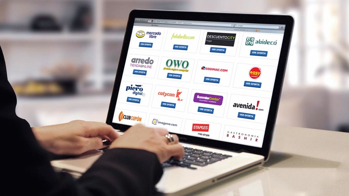 CyberMonday 2022: más de 1000 marcas disponibles para la compra con descuentos o en cuotas (Foto: Telam).