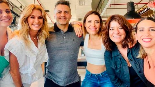 El botellazo en la cabeza a la panelista de Ángel de Brito