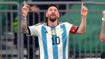 el detalle de la camiseta de la seleccion argentina que volvio locos a todos en china el detalle de la camiseta de la seleccion argentina que volvio locos a todos en china