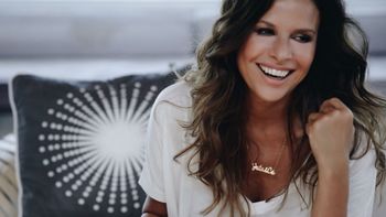 Julieta Ortega: Busco novio...