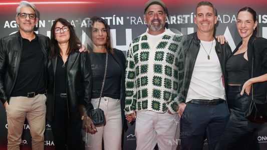 De Pablo Echarri y Nancy Dupláa a Julieta Nair Calvo y Mariano Iúdica: los looks en el estreno de Chanta