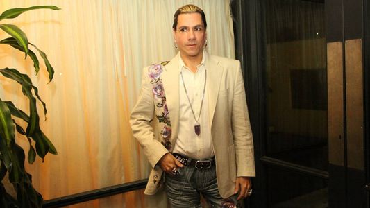 Roberto Piazza adoptó dos perras junto a su pareja