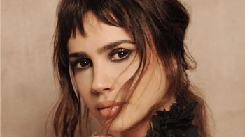 Celeste Cid y la foto más romántica a los besos con su novio Abril Sosa: El fuego