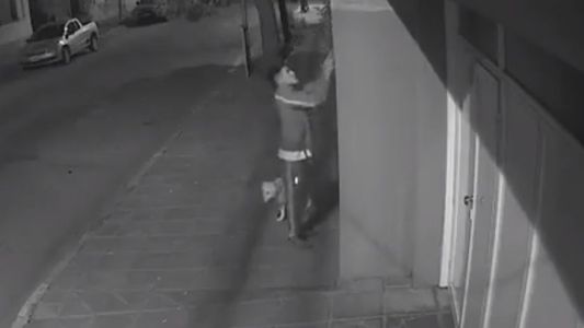 Se robó una bandera de Argentina y dijo que fue por cábala: Para la Copa América hice lo mismo