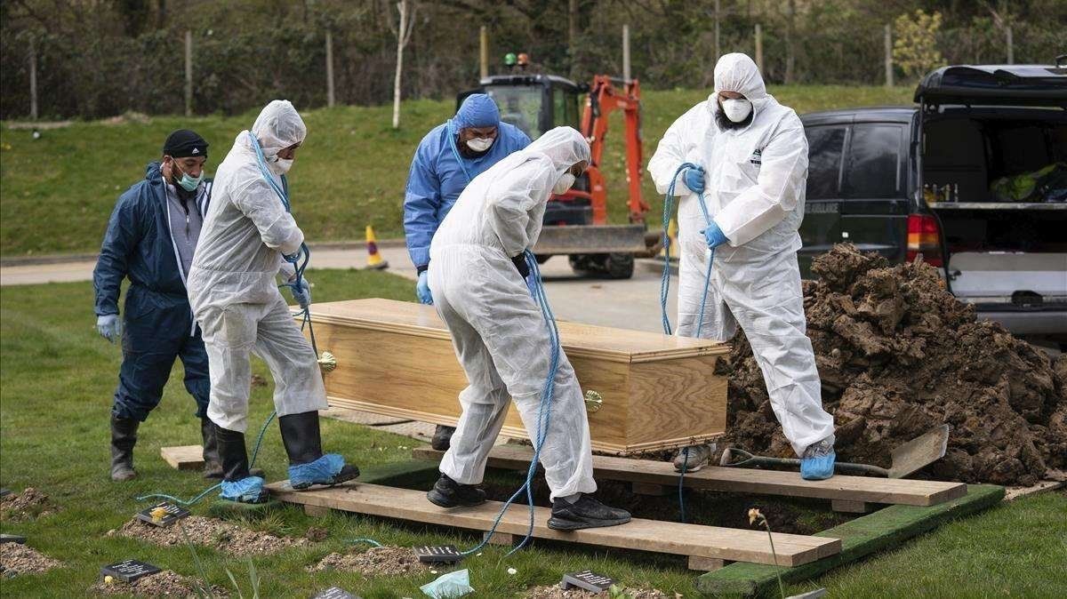 Conmoción: murió por coronavirus un bebé de 13 días que había nacido sano
