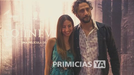 Luciano Cáceres se mostró muy enamorado  con su nueva novia en la presentación de su última película