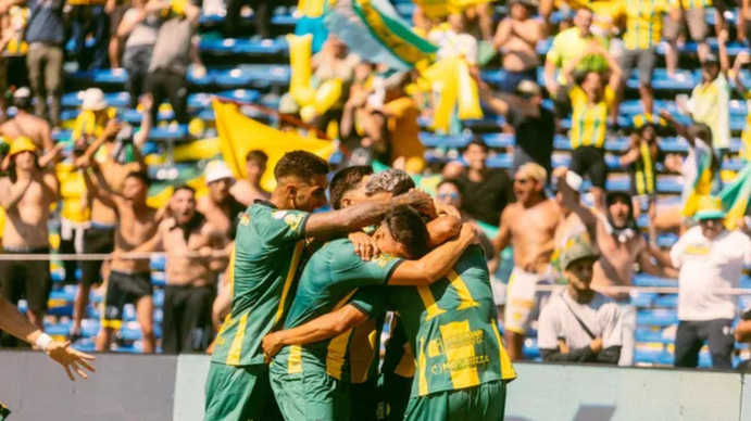 Aldosivi ascendió a la Liga Profesional al ganarle la final a San Martín de Tucumán
