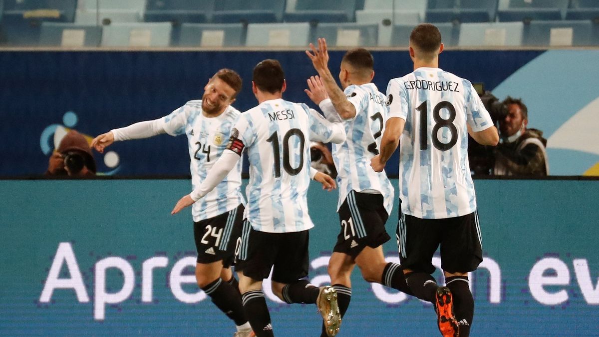 Gol del Papu Gómez para el 1-0 parcial de la Selección Argentina sobre Bolivia.&nbsp;