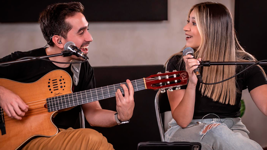 Marcelo Gabriel y Sol reciben reconocimiento de Youtube