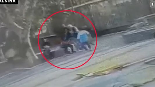 Ring raje del terror: chicos le tocaron el timbre a un jubilado y su reacción se le fue de las manos