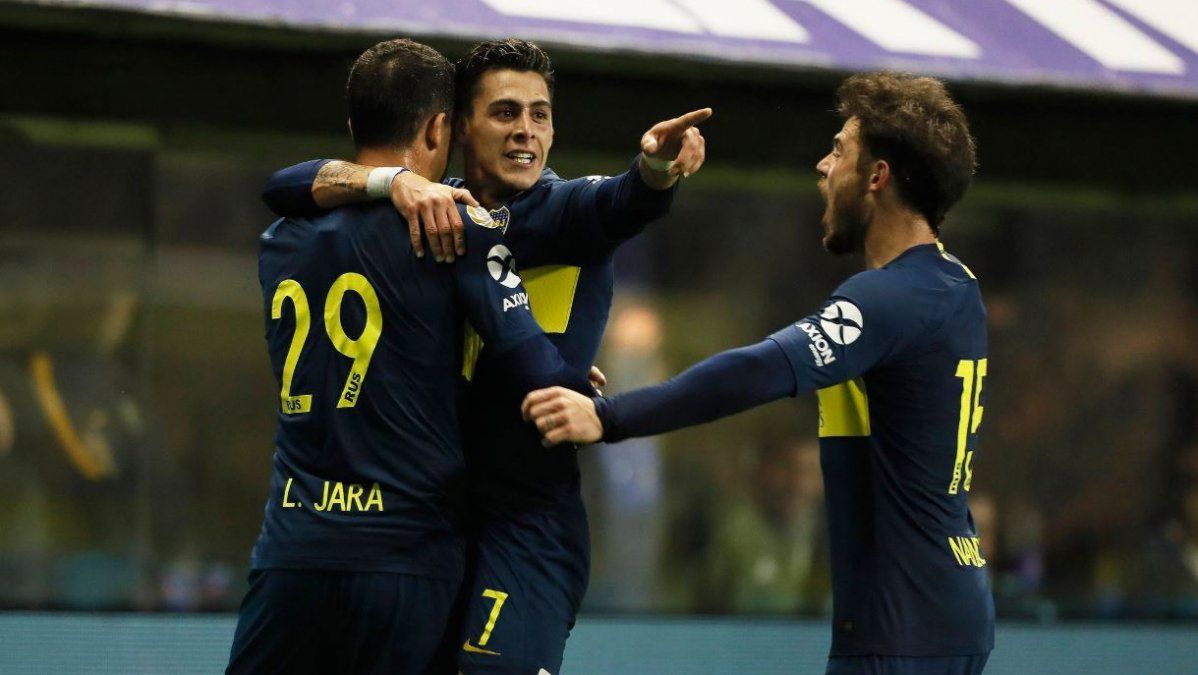 Boca dio una muestra de solidez y coronó su semana con un inapelable 3 a 0 ante Vélez en La Bombonera